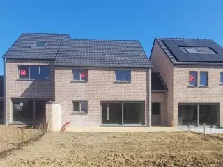 Zétrud-Lumay (VBD41761)   Zétrud-Lumay (VBD41761)
