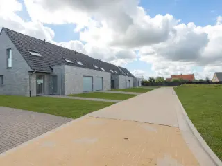 Roesbrugge-Haringe (RBG76711)   Roesbrugge-Haringe (RBG76711)