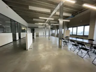 Kantoor te huur Vorst (RBI26470)