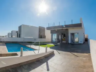 Maison à vendre Dehesa de Campoamor (RBI84737)