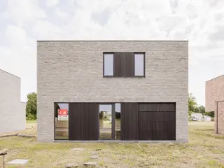 Residence for sale Malle (RBI93288)