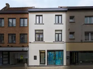 Surface commerciale à vendre Hal (RBK47172)