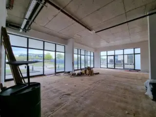 Handelspand te huur Capellen (RBK96759)