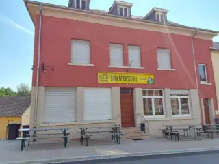 Commercial building for rent Berbourg (RBL33649)