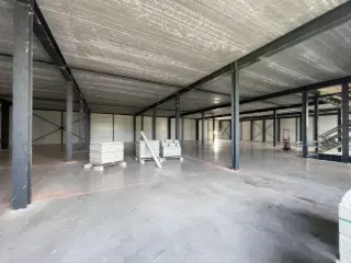 Industrie te huur Flatzbour (RBL38166)