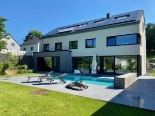 Villa for sale Nagem (RBL40109)