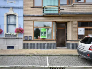 Handelsfonds te huur Kluisbergen (RBN28944)