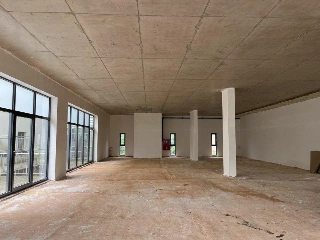 Surface commerciale à louer Capellen (RBO73640)