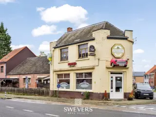 Commercial building for sale Mol (RBR98461)