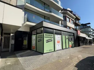 Surface commerciale à louer Coxyde (RBS15058)