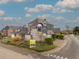Villa te koop Sint-Pieters-Leeuw (RBS31394)