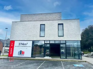 Commercial building for rent Ham (RBS37038)