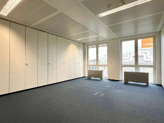Bureaux à vendre Bertrange (RBS63687)