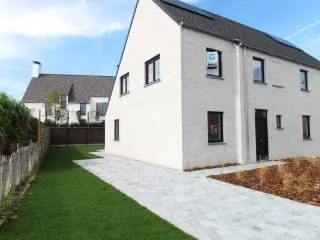 Huis te koop Oekene (RBS86364)