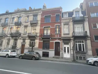 Maison de maître à vendre Ixelles (RBT03360)