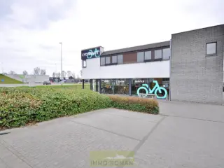 Handelsfonds te huur Kluisbergen (RBT10472)