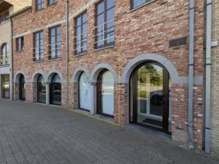 Surface commerciale à vendre Ternat (RBT21003)