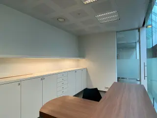 Kantoor te huur Aarsele (RBT31228)