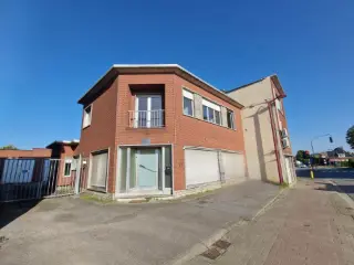 Huis gemengd gebruik te koop Perk (RBT35190)