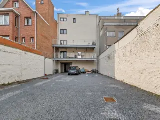 Parking for rent Izegem (RBT36792)