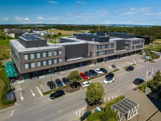 Commercial building for rent Leudelange (RBT37384)