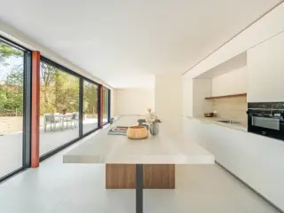 Villa for sale Marke (RBT40425)