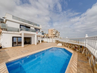 Maison à vendre Torrevieja (RBT48860)