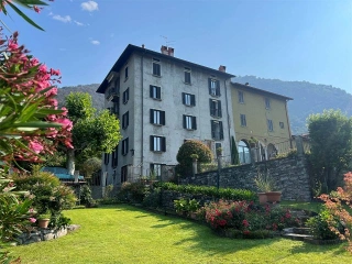 Residence for sale Maslianico (RBT49935)