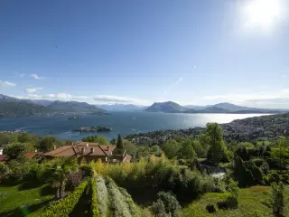 Residence for sale Stresa (RBT49988)