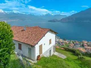 Residence for sale Pianello del Lario (RBT50072)