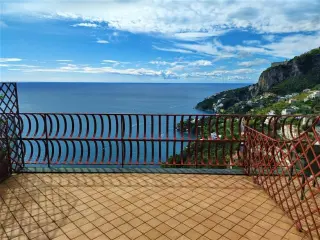 Residence for sale Amalfi (RBT50338)