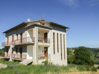 Residence for sale Colmurano (RBT50444)