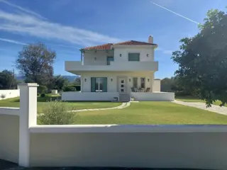 Residence for sale Mpoukka (RBT50589)