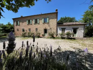 Huis te koop Fano (RBT50670)