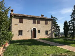 Huis te koop Pesaro (RBT50688)