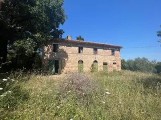 Huis te koop Mondavio (RBT50695)