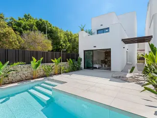 Residence for sale Mil Palmeras (RBT51011)