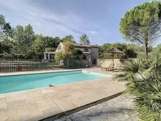 Huis te koop Figanières (RBT51474)