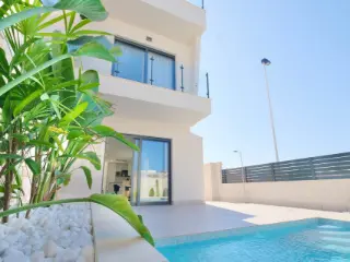 Huis te koop Pilar de la Horadada (RBT51929)