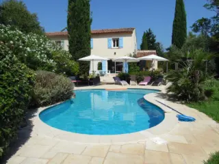 Huis te koop Lorgues (RBT56017)