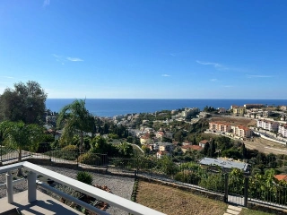 Residence for sale Sanremo (RBT56786)