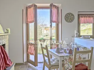 Appartement te koop Baschi (RBT57291)