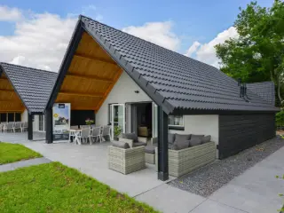 Residence for sale Kerkdriel (RBT57781)