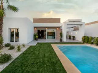 Huis te koop Algorfa (RBT58419)