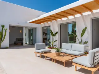 Residence for sale Punta Prima (RBT58482)