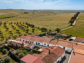 Residence for sale Ourique (RBT59840)