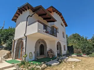 Appartement te koop Santu Lussurgiu (RBT60514)