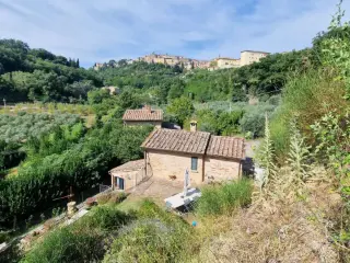 Huis te koop Montepulciano (RBT60582)