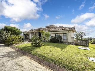 Residence for sale Kwelerha (RBT60756)