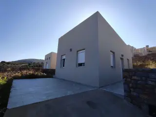 Residence for sale Neapoli (RBT60894)